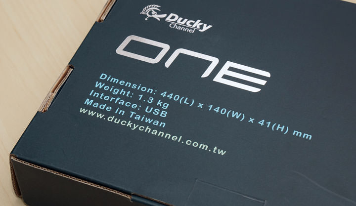[Unbox] 手感好、視覺感優異！碼農、文字工作者必備「創傑 Ducky ONE PBT 側刻版 青軸」機械式鍵盤開箱分享！ - 阿祥的網路筆記本