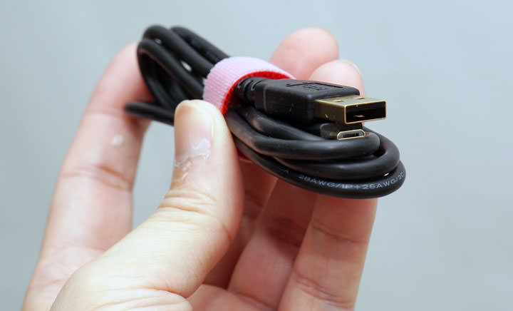 [Unbox] 手感好、視覺感優異！碼農、文字工作者必備「創傑 Ducky ONE PBT 側刻版 青軸」機械式鍵盤開箱分享！ - 阿祥的網路筆記本