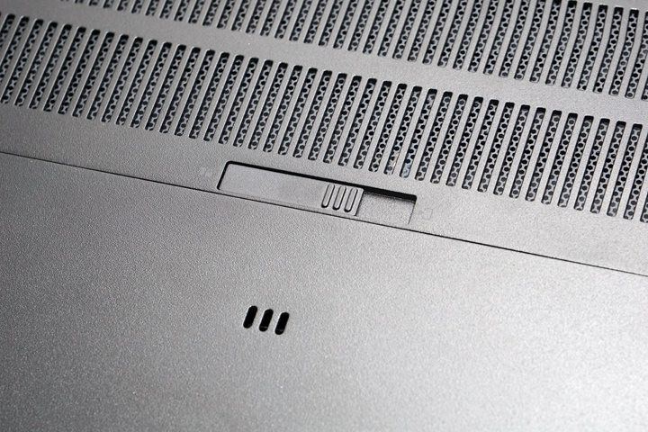 [Unbox] 功能全面、高可靠性的第四代「行動工作站」重裝旗艦：HP ZBook 17 G4 開箱與深度評測！ - 阿祥的網路筆記本