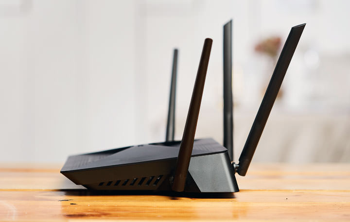 [Hands-on] D-Link DIR-882 雙頻 MU-MIMO 無線路由器實測：電競、4K 串流影音都夠力！ - 阿祥的網路筆記本