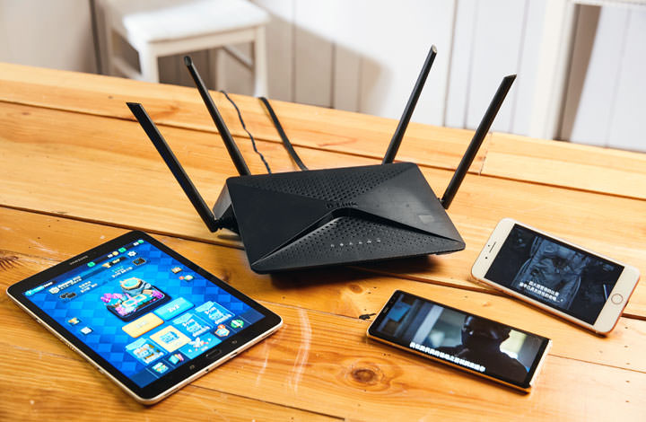 [Hands-on] D-Link DIR-882 雙頻 MU-MIMO 無線路由器實測：電競、4K 串流影音都夠力！ - 阿祥的網路筆記本