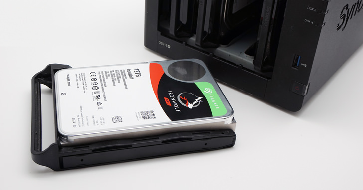 [Unbox] Seagate IronWolf 那嘶狼 12TB來了！容量更大、效能表現更優異的高密度儲存 NAS硬碟開箱實測！ - 阿祥的網路筆記本