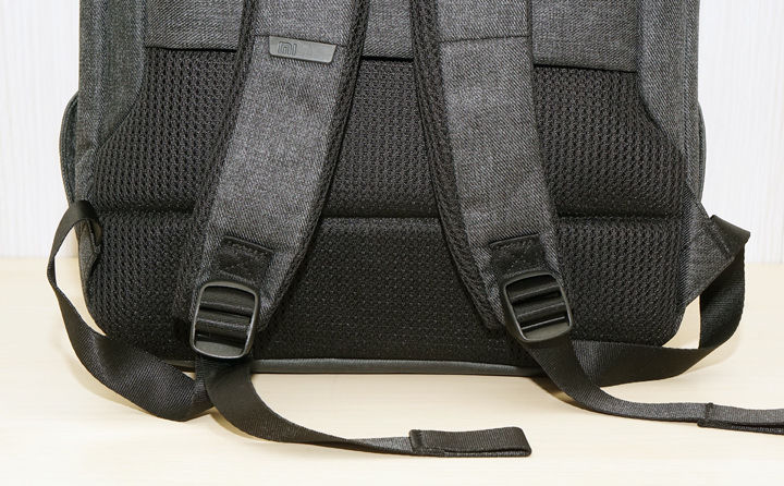 [Unbox] 小米商旅多功能雙肩包開箱！兼顧大容量與舒適性，外觀又有型的背包之選！ - 阿祥的網路筆記本