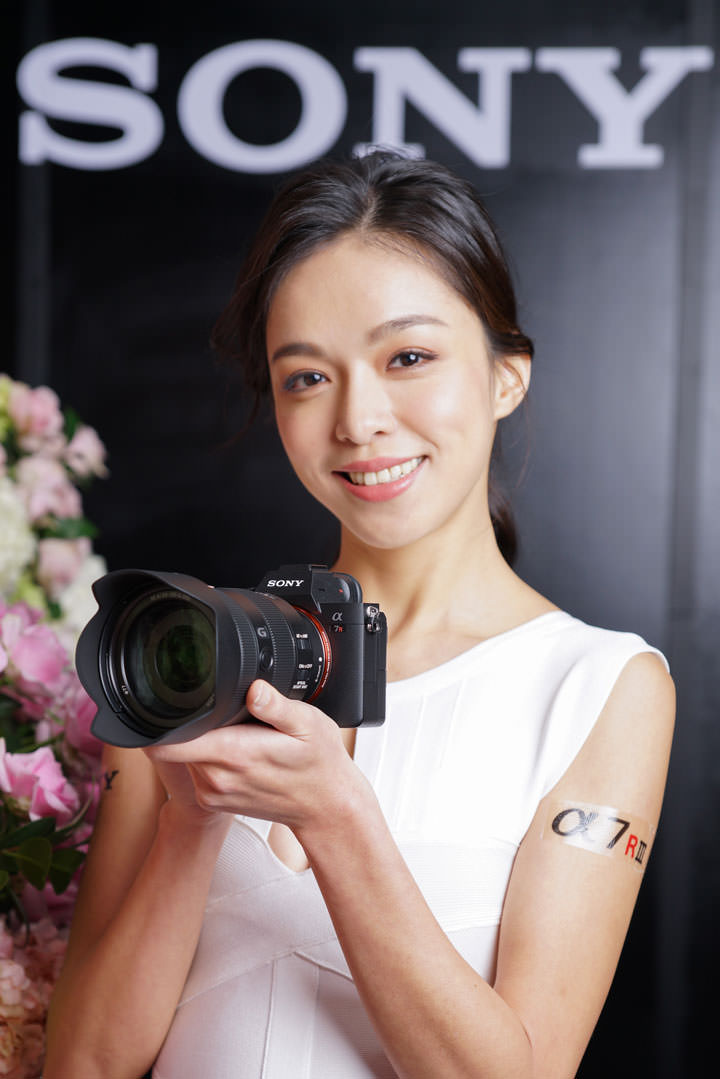 [Camera] 超高畫質與快速對焦能力兼備！4,240萬畫素與10fps連拍能力新機 Sony α7R III 正式發表！ - 阿祥的網路筆記本