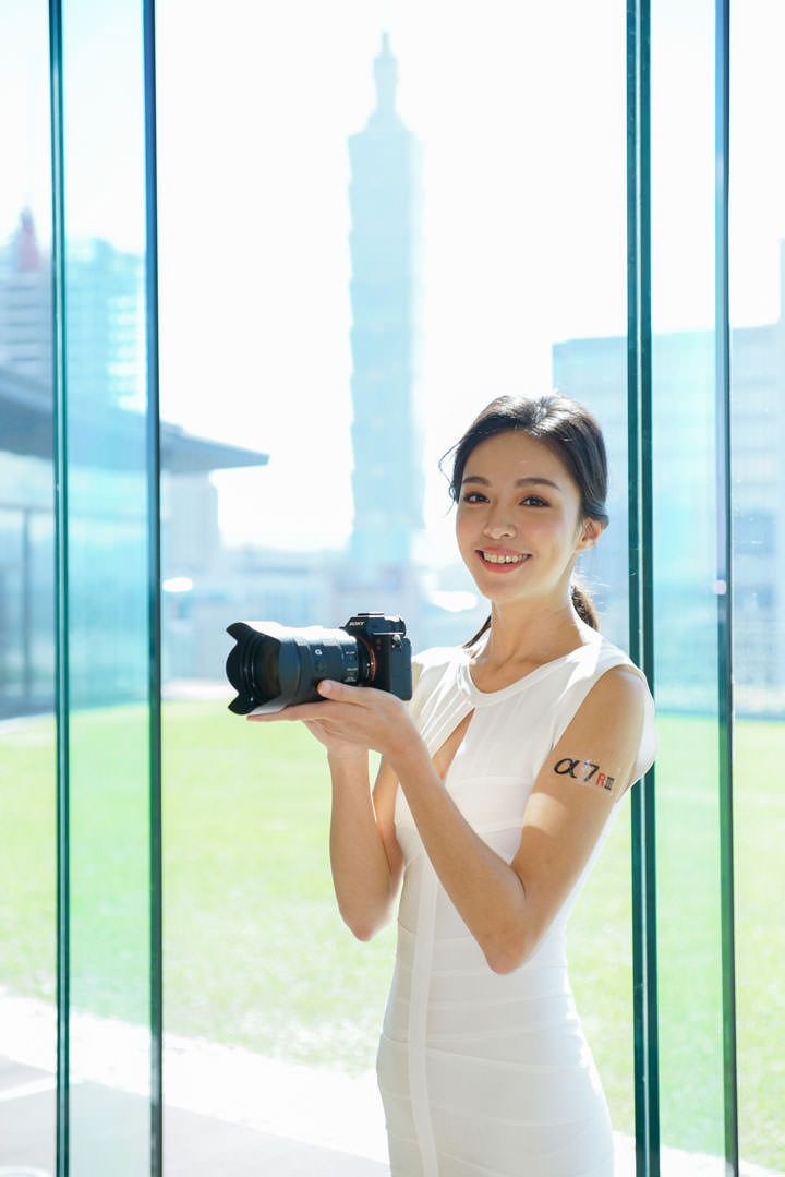 [Camera] 超高畫質與快速對焦能力兼備！4,240萬畫素與10fps連拍能力新機 Sony α7R III 正式發表！ - 阿祥的網路筆記本