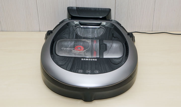 [Unbox] 家有寵物、過敏兒好困擾？ Samsung 新一代 「POWERbot 極勁氣旋機器人」40X 極勁吸力讓家中毛毛一乾二淨～而且完全不用你動手！ - 阿祥的網路筆記本