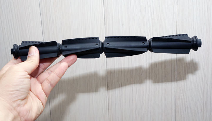 [Unbox] 家有寵物、過敏兒好困擾？ Samsung 新一代 「POWERbot 極勁氣旋機器人」40X 極勁吸力讓家中毛毛一乾二淨～而且完全不用你動手！ - 阿祥的網路筆記本