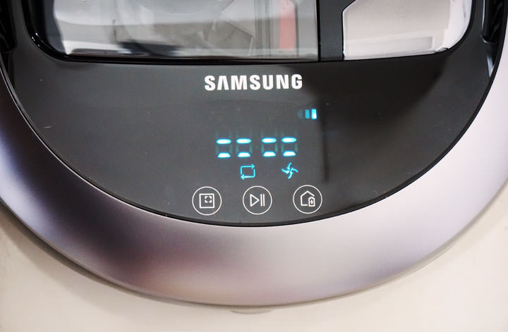 [Unbox] 家有寵物、過敏兒好困擾？ Samsung 新一代 「POWERbot 極勁氣旋機器人」40X 極勁吸力讓家中毛毛一乾二淨～而且完全不用你動手！ - 阿祥的網路筆記本