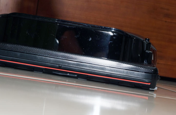 [Unbox] 家有寵物、過敏兒好困擾？ Samsung 新一代 「POWERbot 極勁氣旋機器人」40X 極勁吸力讓家中毛毛一乾二淨～而且完全不用你動手！ - 阿祥的網路筆記本