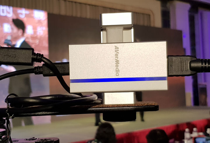 [Mobile] 新一代直播神器－圓剛 BU110 免驅動影像擷取器搭配高畫質相機與 CameraFi Live 打造高水準行動直播！ - 阿祥的網路筆記本