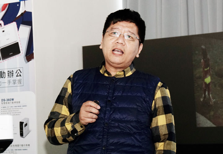 [Unbox] 色彩不失真，畫質細膩的家用娛樂投影之選：Epson EH-TW5400 開箱與深度體驗心得分享！ - 阿祥的網路筆記本