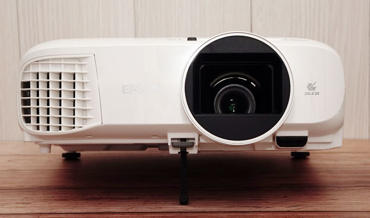 [Unbox] 色彩不失真，畫質細膩的家用娛樂投影之選：Epson EH-TW5400 開箱與深度體驗心得分享！ - 阿祥的網路筆記本