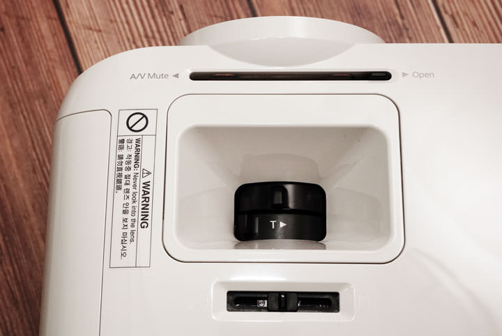 [Unbox] 色彩不失真，畫質細膩的家用娛樂投影之選：Epson EH-TW5400 開箱與深度體驗心得分享！ - 阿祥的網路筆記本