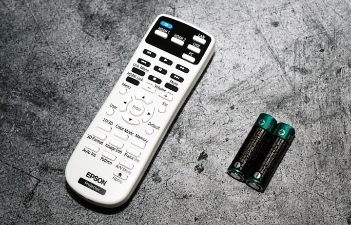 [Unbox] 色彩不失真，畫質細膩的家用娛樂投影之選：Epson EH-TW5400 開箱與深度體驗心得分享！ - 阿祥的網路筆記本