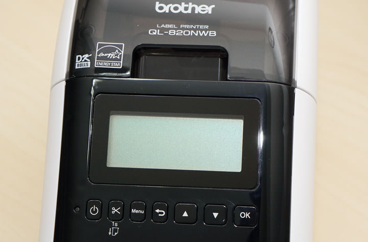 [Unbox] 功能完整，泛用性極高且低成本的企業管理利器：Brother QL-820NWB 高速無線標籤列印機深度評測！ - 阿祥的網路筆記本