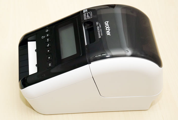 [Unbox] 功能完整，泛用性極高且低成本的企業管理利器：Brother QL-820NWB 高速無線標籤列印機深度評測！ - 阿祥的網路筆記本