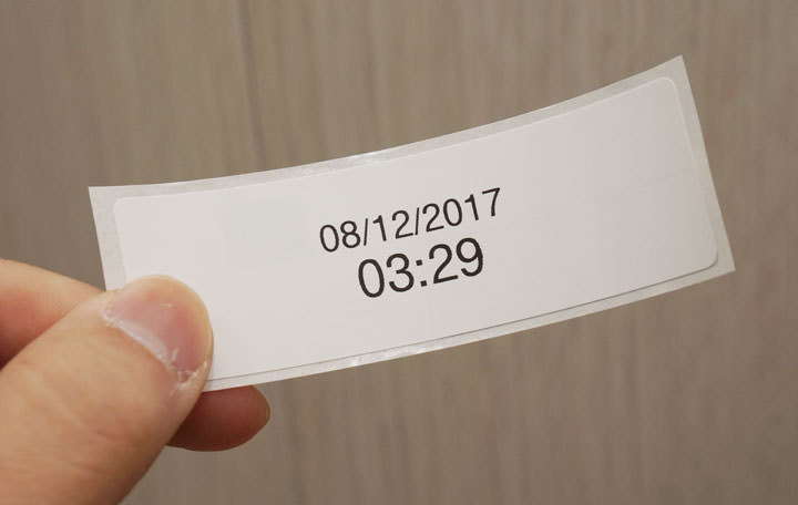 [Unbox] 功能完整，泛用性極高且低成本的企業管理利器：Brother QL-820NWB 高速無線標籤列印機深度評測！ - 阿祥的網路筆記本