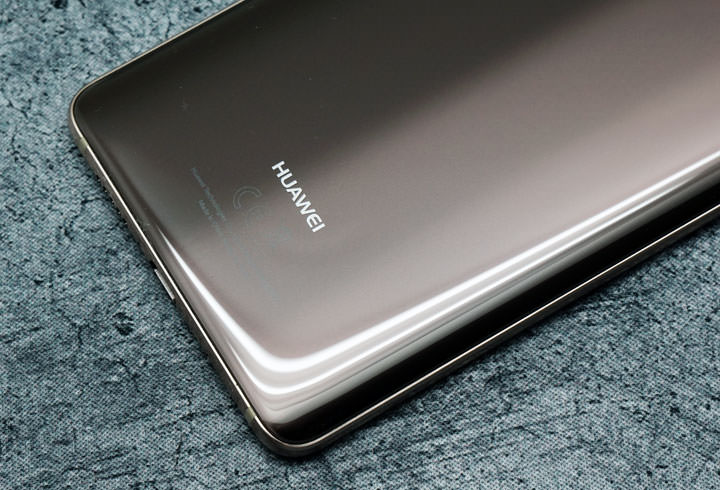 [Unbox] 人工智慧加持，HUAWEI Mate 10 進化版徠卡雙鏡頭讓你輕鬆拍出傑作，高屏佔比、大電量與強大EMUI 8.0 讓功能更全面！ - 阿祥的網路筆記本