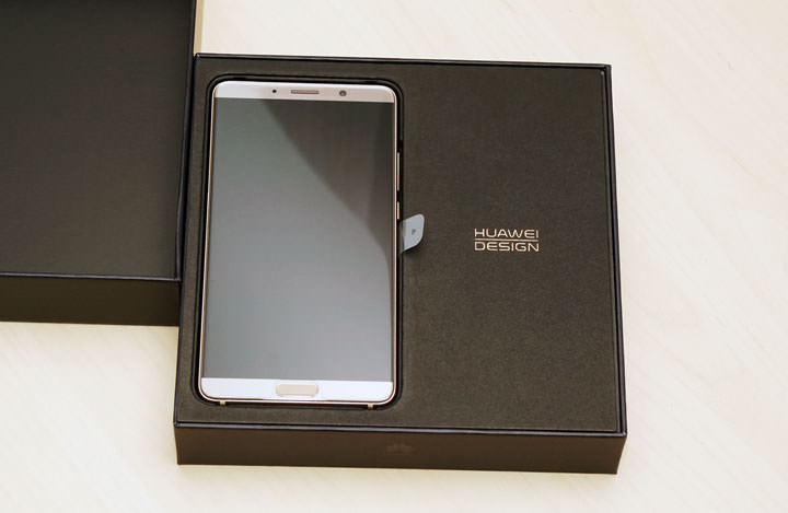 [Unbox] 人工智慧加持，HUAWEI Mate 10 進化版徠卡雙鏡頭讓你輕鬆拍出傑作，高屏佔比、大電量與強大EMUI 8.0 讓功能更全面！ - 阿祥的網路筆記本