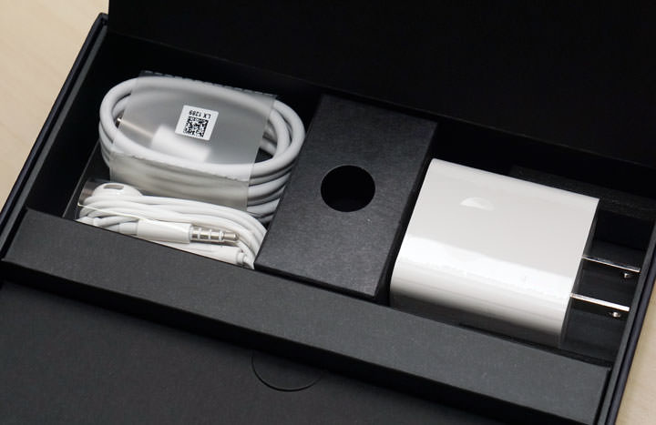 [Unbox] 人工智慧加持，HUAWEI Mate 10 進化版徠卡雙鏡頭讓你輕鬆拍出傑作，高屏佔比、大電量與強大EMUI 8.0 讓功能更全面！ - 阿祥的網路筆記本