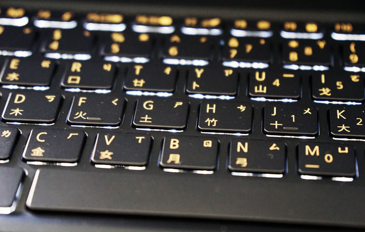 [Unbox] Acer Swift 5 實測：外型亮眼，效能優異，同級最輕薄的羽量級筆電！ - 阿祥的網路筆記本