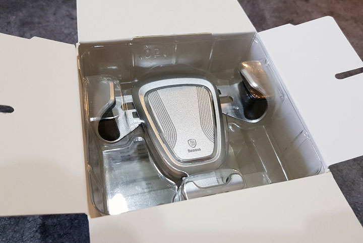 [Unbox] 安裝簡易，輕鬆固定又好拿！Baseus 倍思重力感應自動車用支架開箱！ - 阿祥的網路筆記本