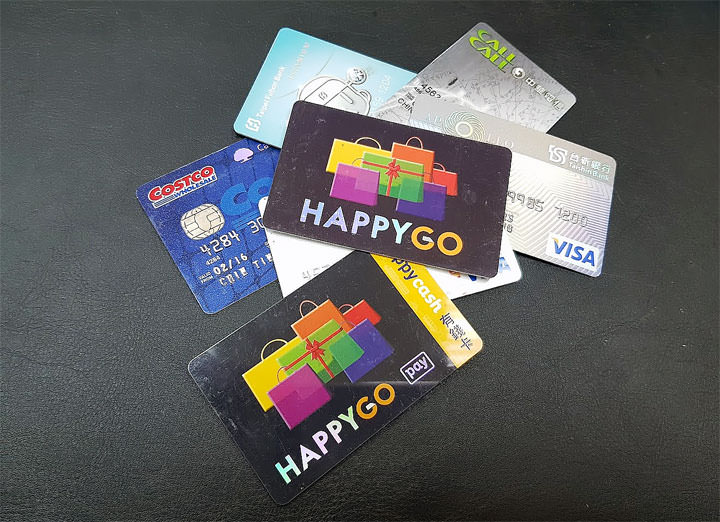 [Life] 大集點時代來臨！分散式集點不夠效率，利用 HAPPY GO 轉點服務集中火力讓你享受更多優惠！ - 阿祥的網路筆記本