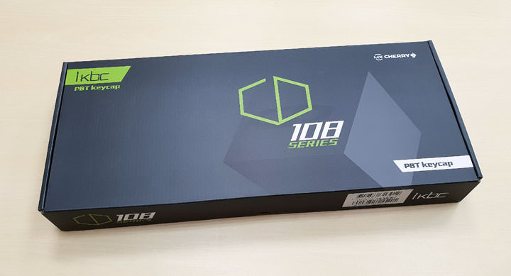 [Unbox] 設計完善，內建櫻桃軸，高CP值的機械鍵盤之選：「iKBC CD108 PBT黑軸」開箱！ - 阿祥的網路筆記本
