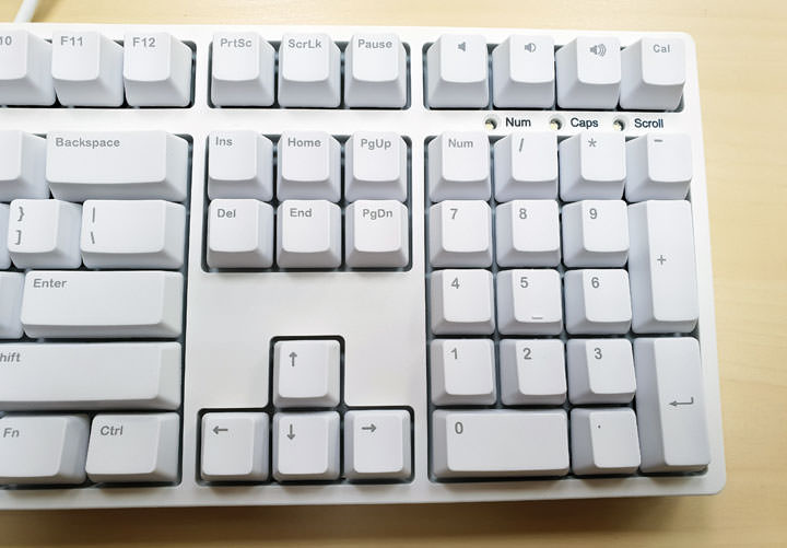 [Unbox] 設計完善，內建櫻桃軸，高CP值的機械鍵盤之選：「iKBC CD108 PBT黑軸」開箱！ - 阿祥的網路筆記本