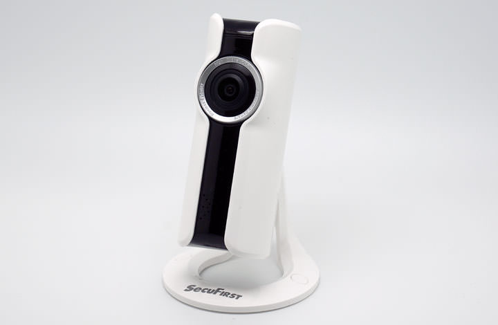 [Unbox] 對高 CP 值！180 度魚眼鏡頭視野超廣闊：SecuFirst V101 超廣角 FHD 無線網路攝影機產品開箱與使用心得分享！ - 阿祥的網路筆記本