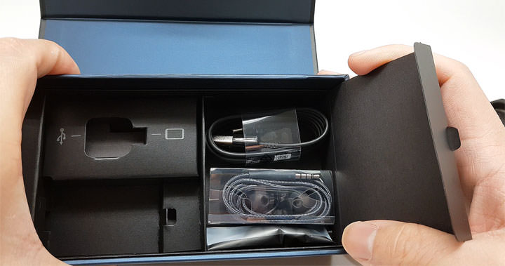 [Unbox] 三星 Galaxy S9+ 珊瑚藍純開箱＋硬體效能測試！ - 阿祥的網路筆記本