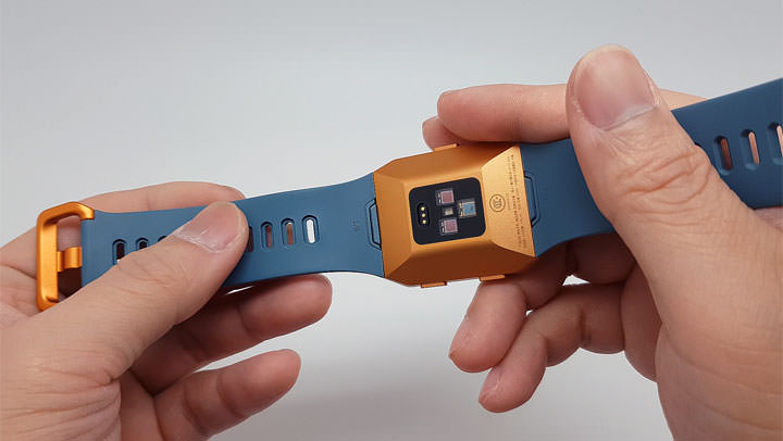 [Unbox] 承襲純正運動血統，簡約有型，加入更多元應用功能的「Fitbit Ionic」開箱與深度評測分享！ - 阿祥的網路筆記本