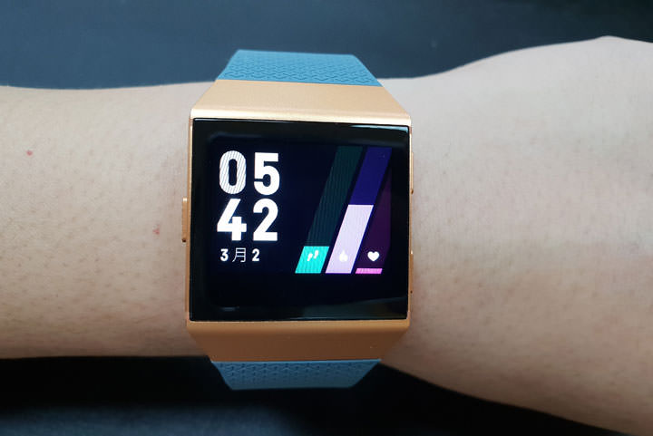 [Unbox] 承襲純正運動血統，簡約有型，加入更多元應用功能的「Fitbit Ionic」開箱與深度評測分享！ - 阿祥的網路筆記本
