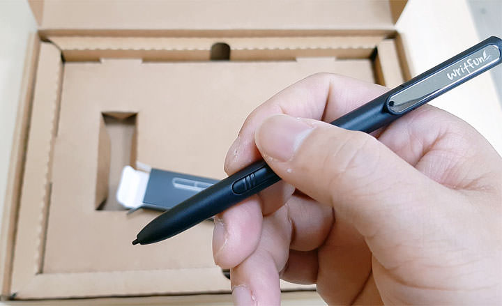 [Unbox] 尺寸更大更好揮灑！鉅瞻科技 Writfun W300 無線電紙板開箱評測！單機儲存超方便，連結電腦還能變身感壓數位板！ - 阿祥的網路筆記本