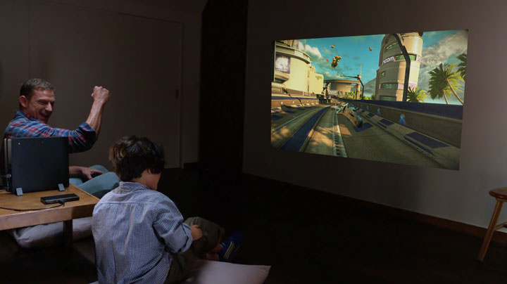 [Mobile] 一手掌握120吋超大螢幕？Sony MP-CD1 行動微型投影機實現隨身投影環境！ - 阿祥的網路筆記本