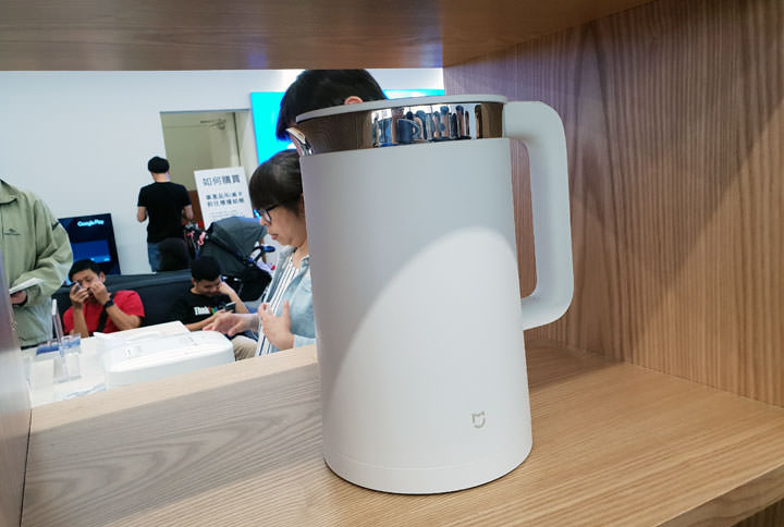 [Mobile] 小米新北專賣店落腳中和環球購物中心！多款商品現折千元、熱門商品現貨供應中！ - 阿祥的網路筆記本