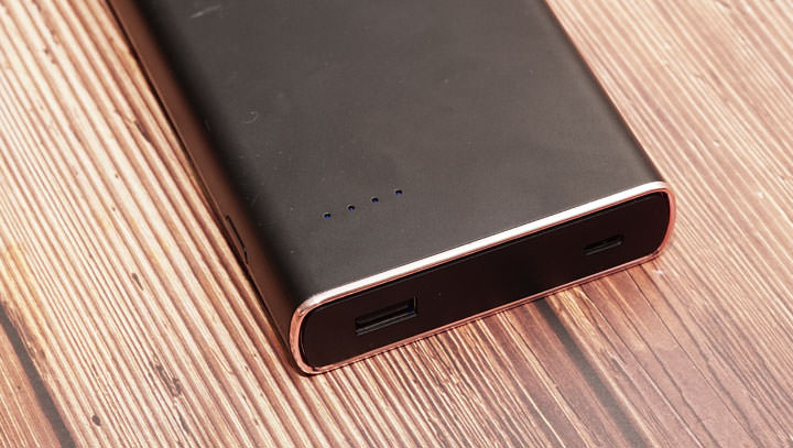 [Unbox] 一顆就能滿足所有設備電力需求的旗艦級行動電源「DIKE DPP120」開箱與使用心得分享！ - 阿祥的網路筆記本