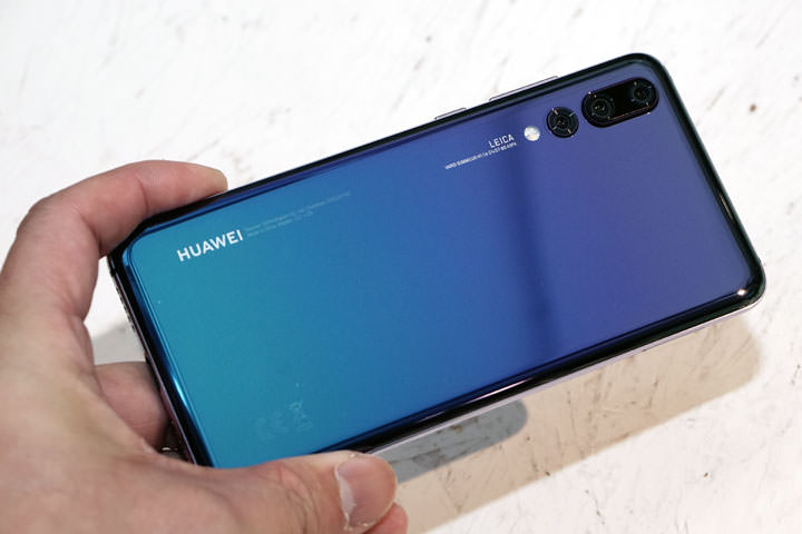 [Unbox] HUAWEI P20 Pro 讓手機攝影邁入新境界！開箱評測全新徠卡三鏡、4000萬畫素、5倍無損變焦、4秒手持夜拍…等獨特功能體驗！ - 阿祥的網路筆記本