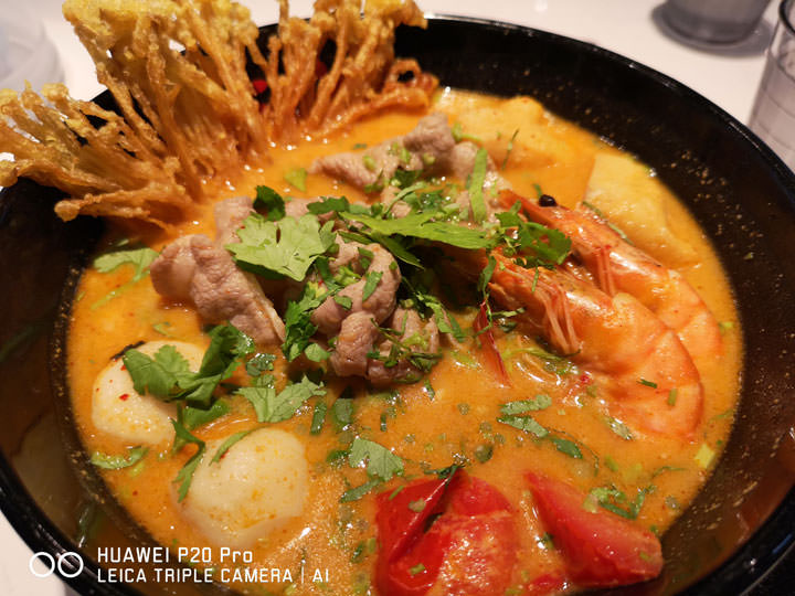 [Unbox] HUAWEI P20 Pro 讓手機攝影邁入新境界！開箱評測全新徠卡三鏡、4000萬畫素、5倍無損變焦、4秒手持夜拍…等獨特功能體驗！ - 阿祥的網路筆記本