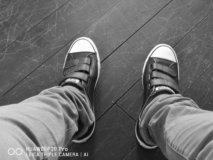 [Unbox] HUAWEI P20 Pro 讓手機攝影邁入新境界！開箱評測全新徠卡三鏡、4000萬畫素、5倍無損變焦、4秒手持夜拍…等獨特功能體驗！ - 阿祥的網路筆記本