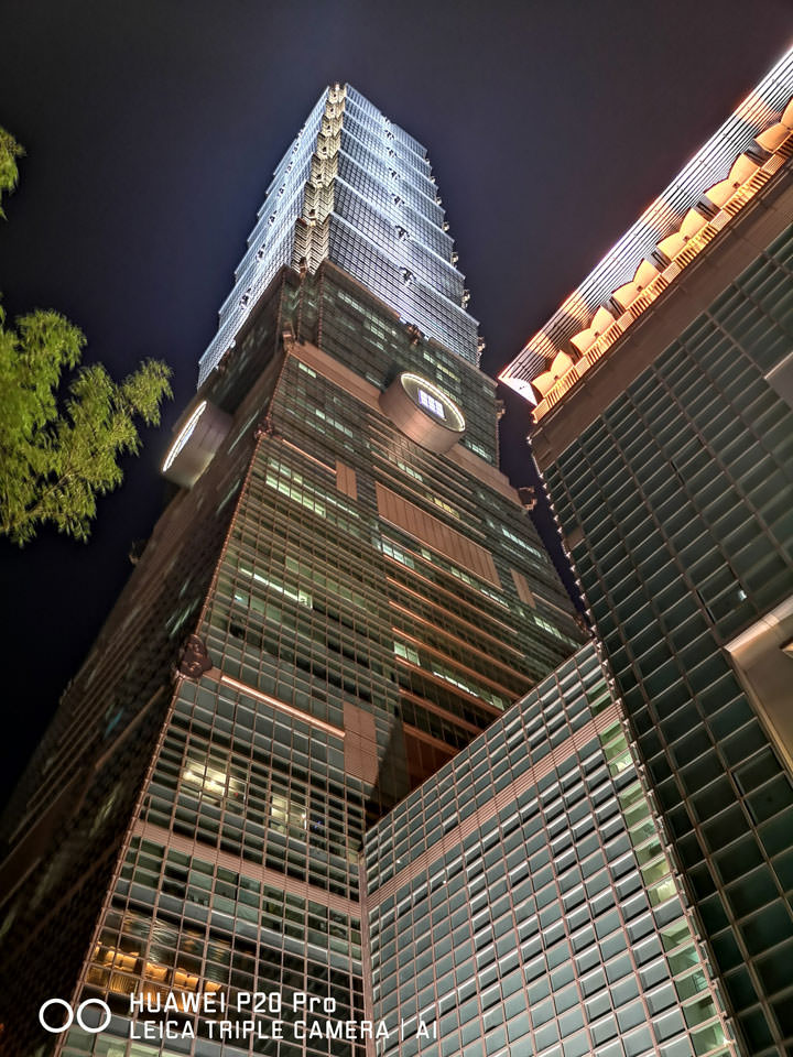 [Unbox] HUAWEI P20 Pro 讓手機攝影邁入新境界！開箱評測全新徠卡三鏡、4000萬畫素、5倍無損變焦、4秒手持夜拍…等獨特功能體驗！ - 阿祥的網路筆記本