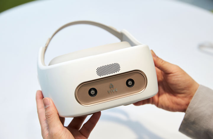 [Car] 不只是賞車，更實際體驗安全配備重要性！TOYOTA領先 業界首創展間導入「VR安全體驗」，帶來身歷其境的安全駕駛新感受！ - 阿祥的網路筆記本