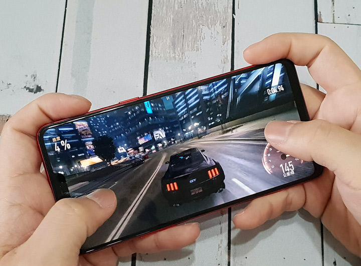 [Mobile] Android 用戶專屬好康來了！申辦遠傳指定新機，不囉嗦～Google Play 購物金 1,500元直接加碼送！還有 OPPO R15 美拍新機最速配！ - 阿祥的網路筆記本