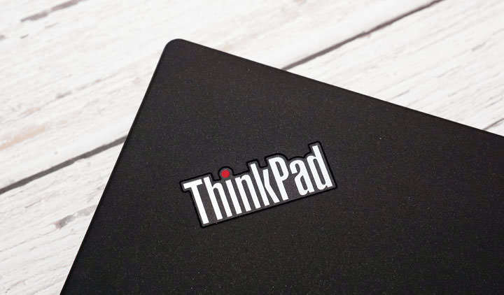 [Unbox] 經典依舊！硬體規格全面升級的 ThinkPad T480 產品深度實測 - 阿祥的網路筆記本