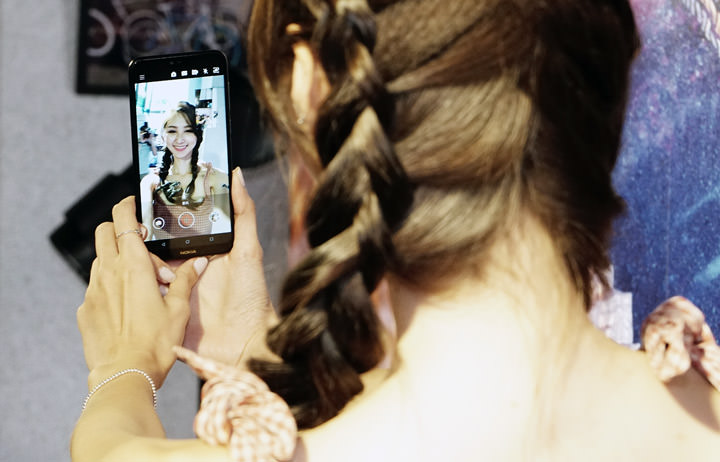 [Mobile] 主打年輕族群的入門旗艦：Nokia 6.1 Plus 於 8月1日正式上市！採用 19:9全螢幕、AI 雙鏡頭體現生活精采潮味！ - 阿祥的網路筆記本