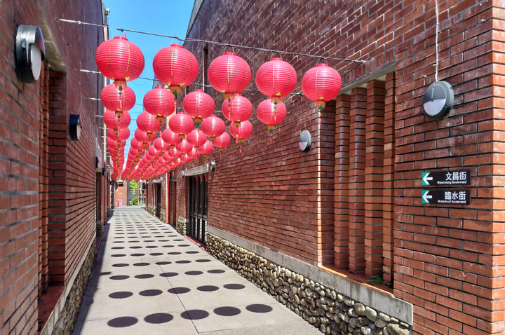 [Mobile] 就是要你拍得美！「智慧美顏」與「專業打光」加持大螢幕新機 Galaxy A8 Star 開箱與深度評測！ - 阿祥的網路筆記本