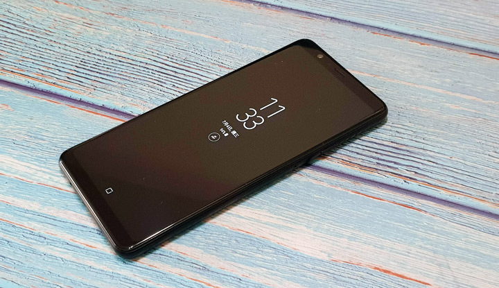 [Mobile] 就是要你拍得美！「智慧美顏」與「專業打光」加持大螢幕新機 Galaxy A8 Star 開箱與深度評測！ - 阿祥的網路筆記本
