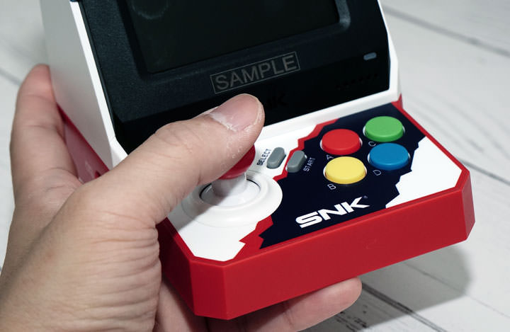 [Game] SNK NEO GEO Mini 開箱！90年代知名街機大作一次集結在你掌中！ - 阿祥的網路筆記本