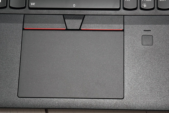 [Unbox] ThinkPad T580 深度實測：擁有超長電力續航、耐用性十足的 15.6 吋生產力怪獸！ - 阿祥的網路筆記本