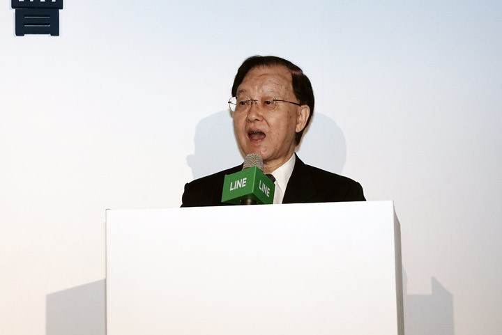 [Mobile] LINE 攜手內政部推動 2018 資安宣導，網紅 HowHow、白癡公主與蔡哥擔任資安大使，還有免費貼圖相贈！ - 阿祥的網路筆記本